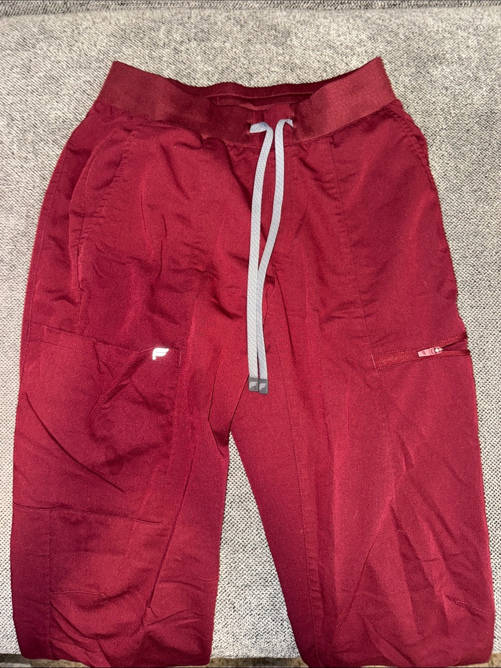 Fabletics Women's Burgundy Track Pants & Joggers Set - Picture 3 of 3
